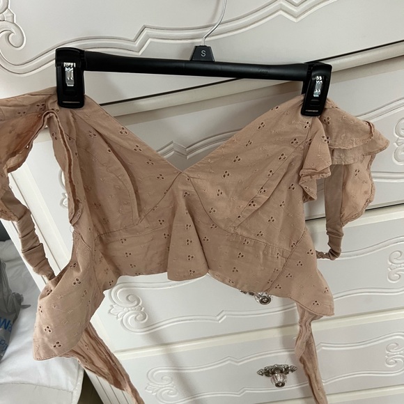 cute top - Picture 1 of 2